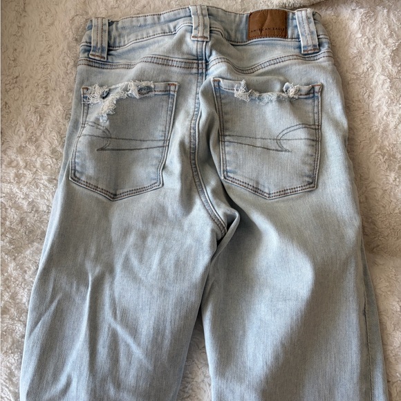 American Eagle Outfitters Light Wash Flare Jeans Next Level Stretch - Picture 4 of 4